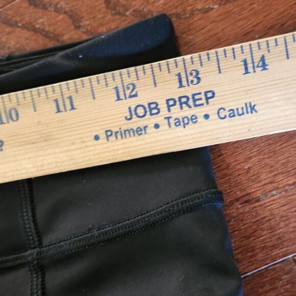 Lululemon Time To Sweat Crop *23", Black, Size 6, W6AQZS - Picture 7 of 9